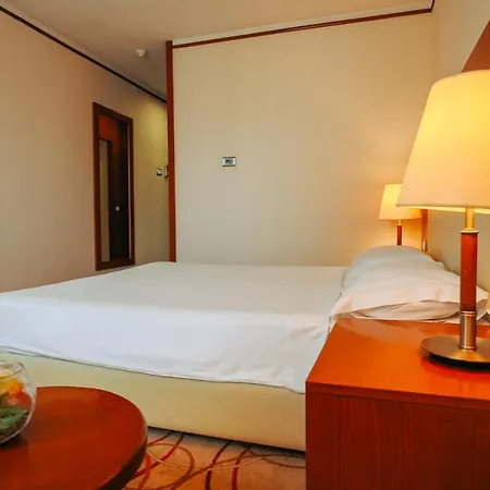 Hotel Grand 4*