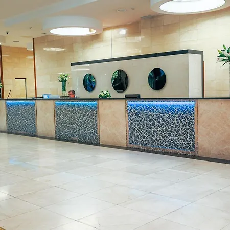 Hotel Grand 4*