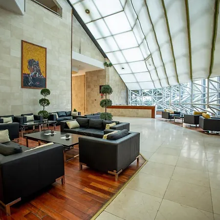 Grand Hotel