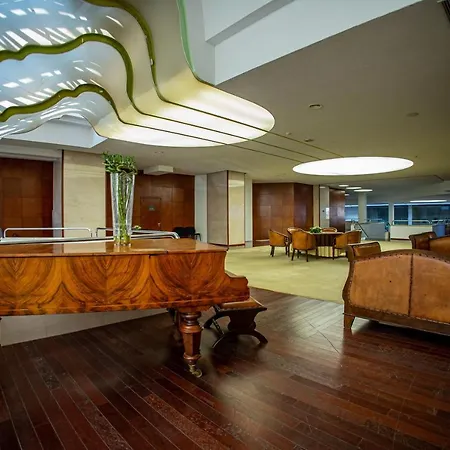 Grand Ξενοδοχείο